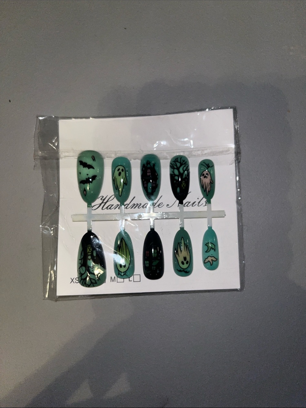 Halloween press on nails
